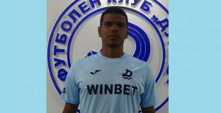 Дунав се раздели с нападател